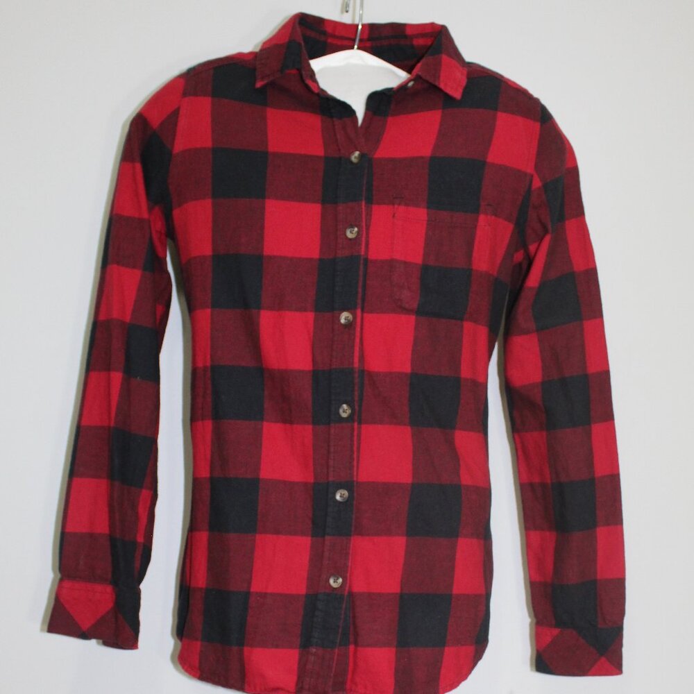 Sonoma Goods for Life Women’s Red and Black Supersoft Flannel Button-down Shirt